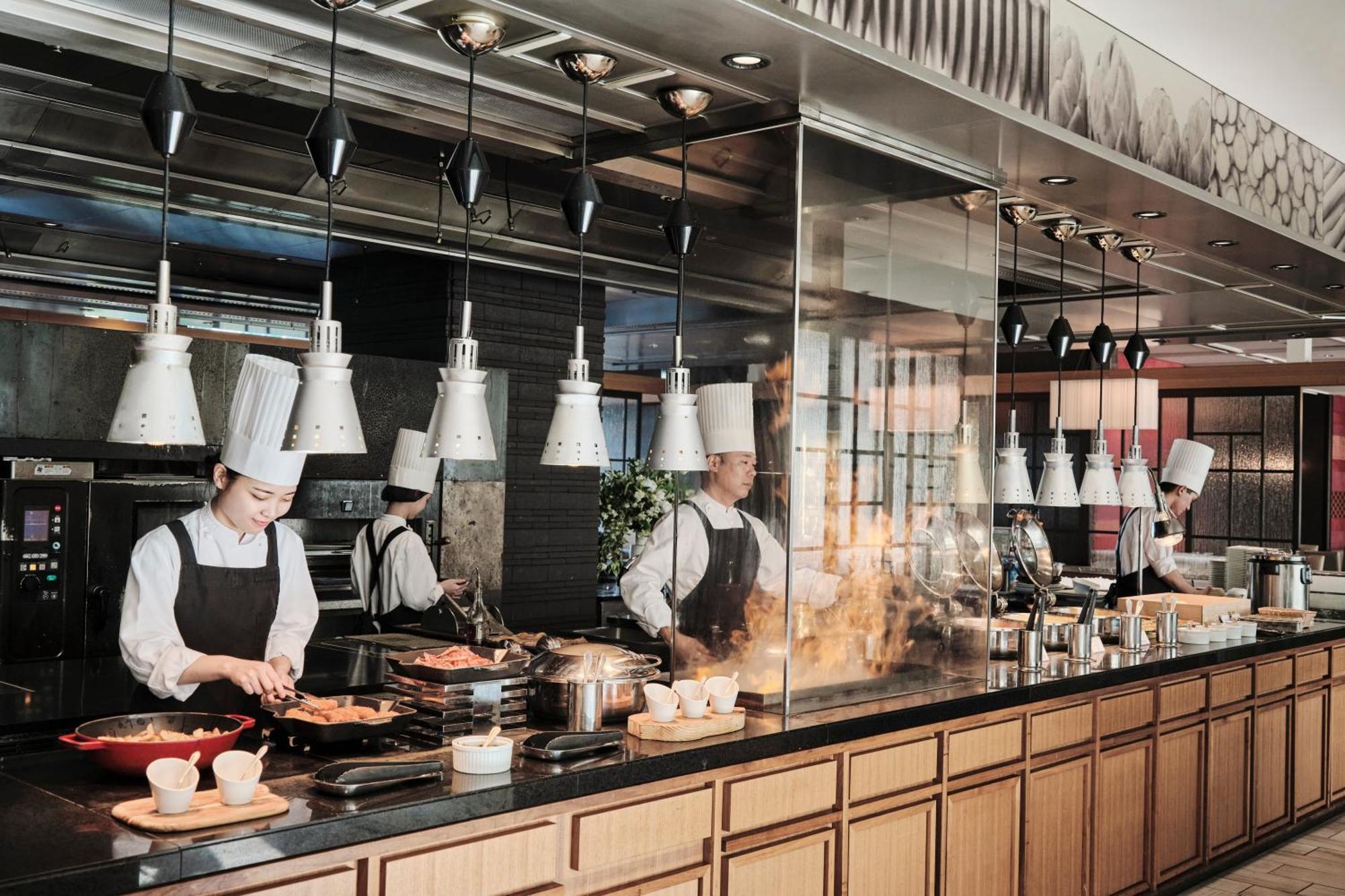 The Strings Hotel Наґоя Екстер'єр фото